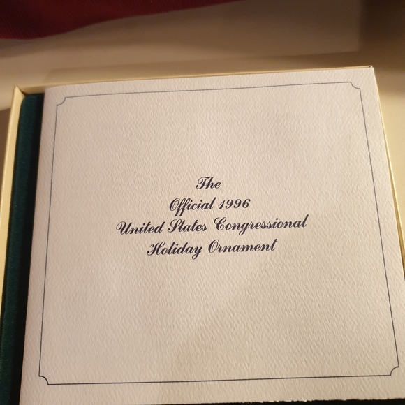1996 United States Congressional Holiday Ornament - Picture 3 of 7
